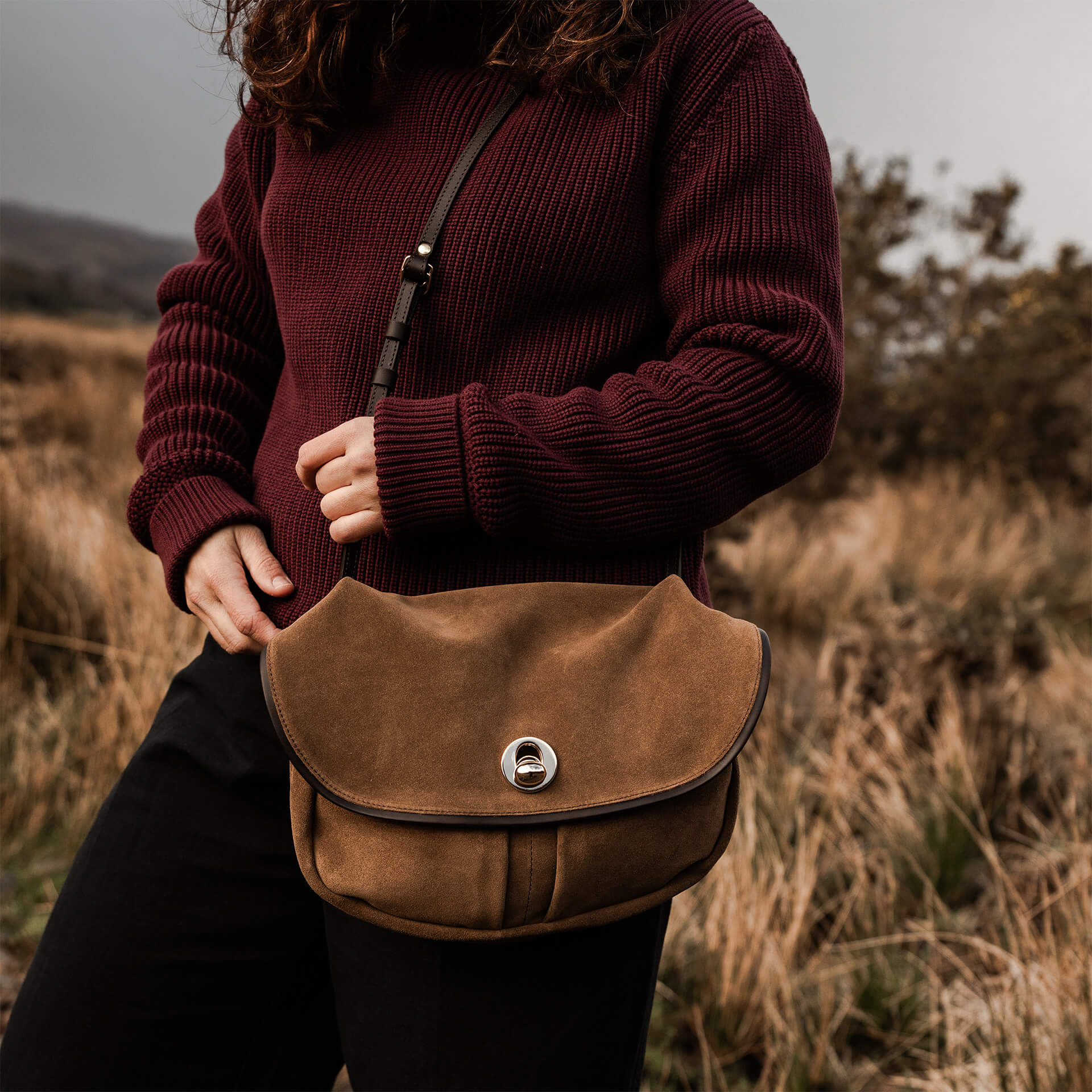 Musette S Janice Bag – Hazelnut Brown Suede Elegance | Bleu de Chauffe